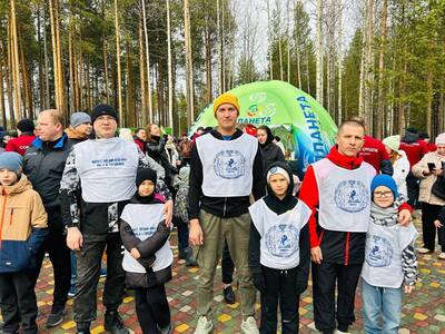 Городские соревнования "Папа может!" в центральном лесу культуры и отдыха